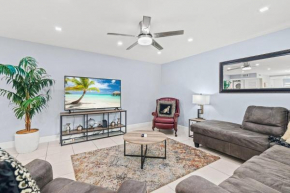 Beach, Pool & Las Olas Getaway